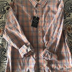 NWT - Haggar Men’s Large button down shirt
